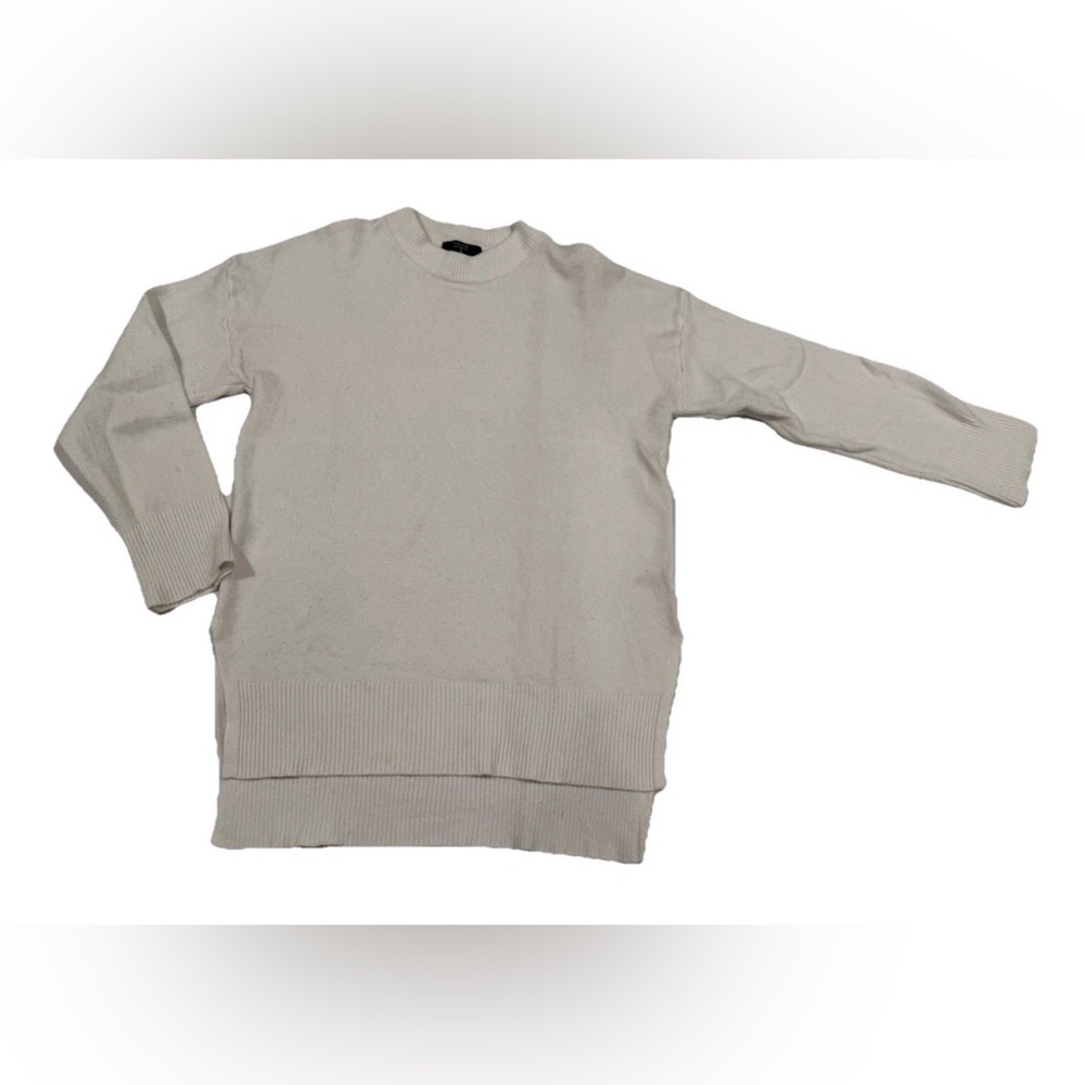 Tahari Women’s White Tight-Knit Crew Neck Pullover Sweater SP Petites